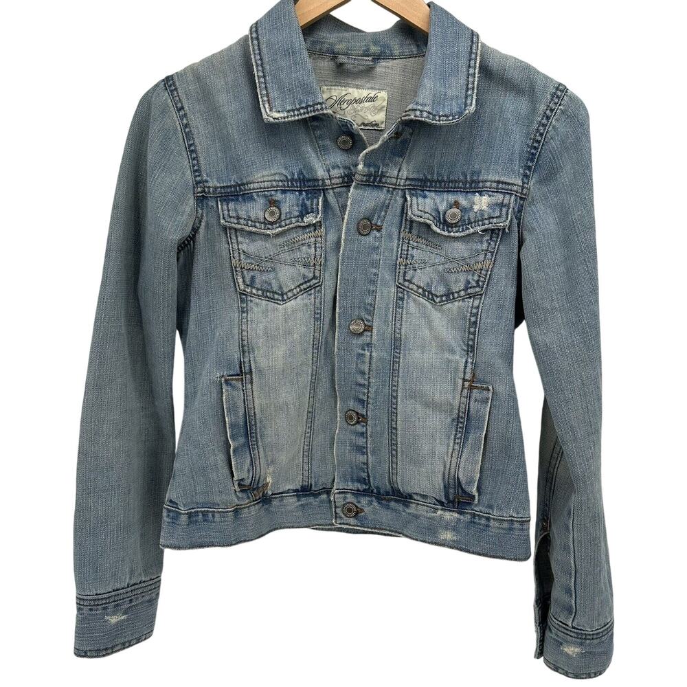 Aeropostale Jean Jacket Womens Medium Blue Denim Distressed Cropped Button Up